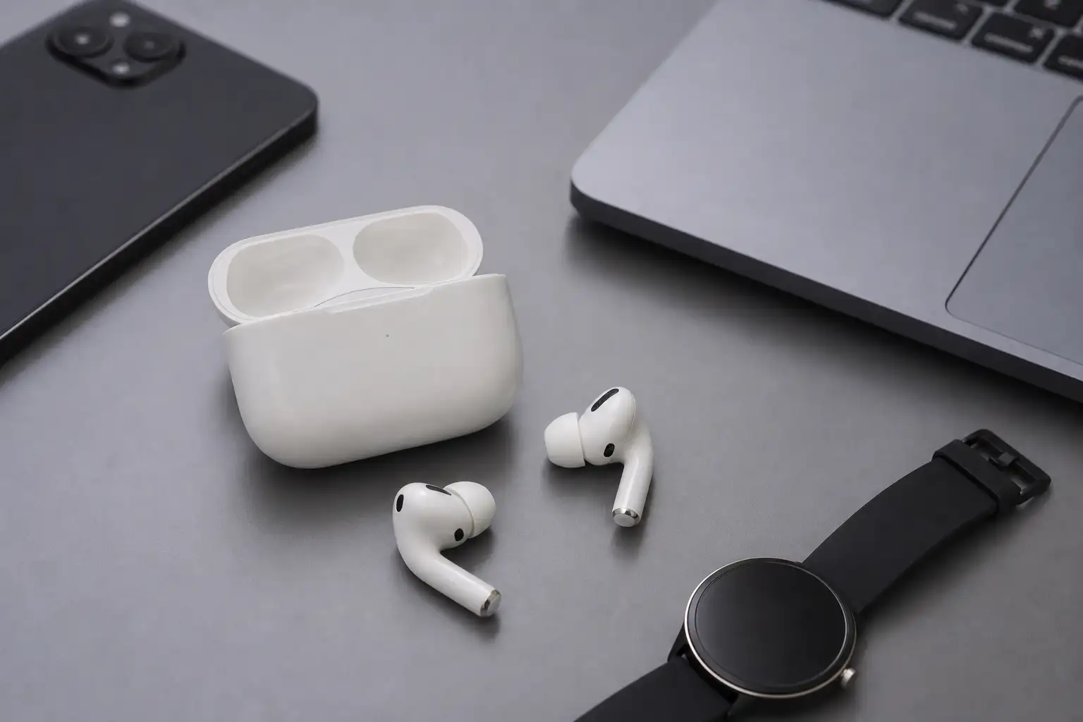 LibrePods 撬开 AirPods：好用一点，但还谈不上自由