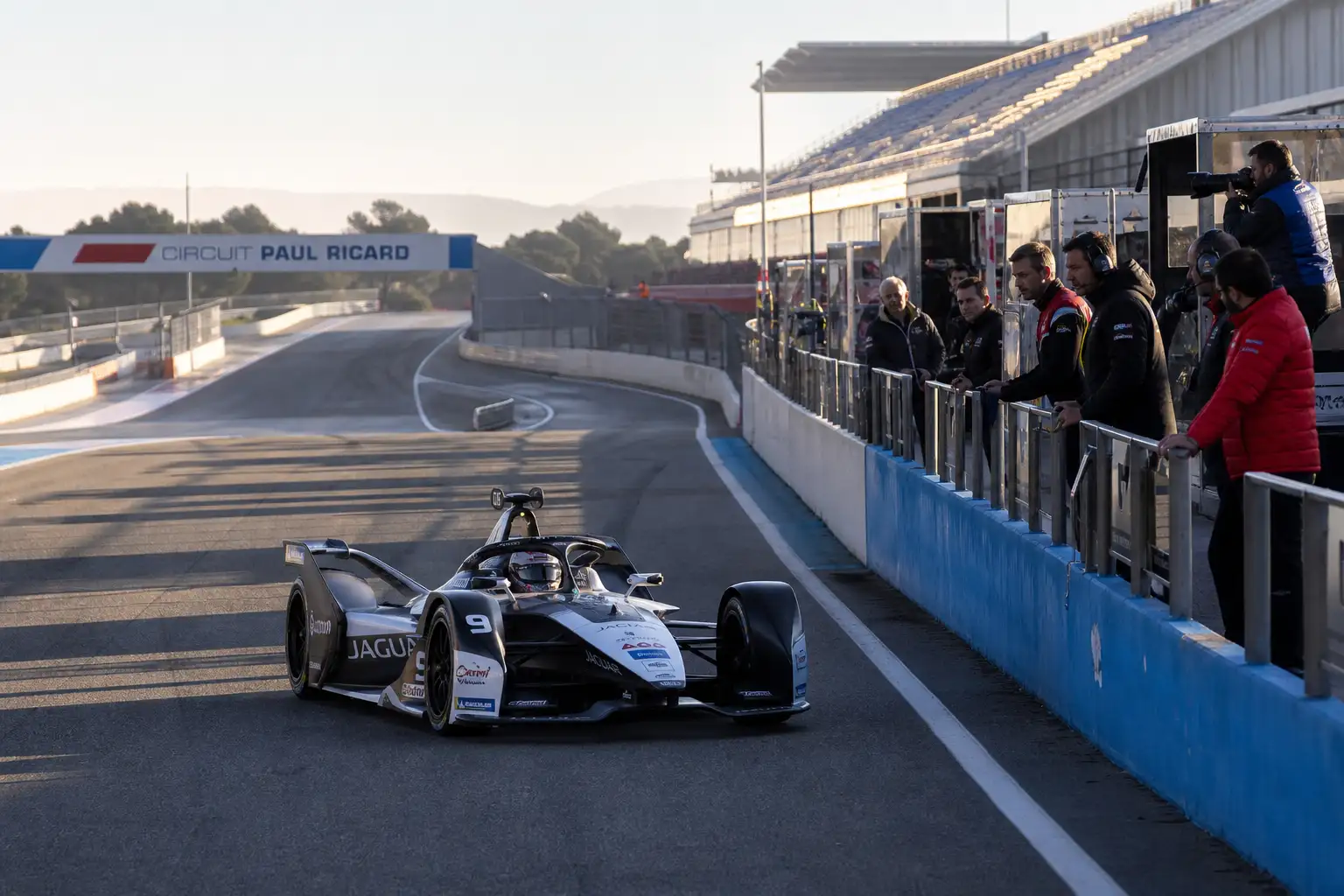 Formula E GEN4首季赛历：COTA、Brands Hatch入局，街道赛叙事开始让位给速度