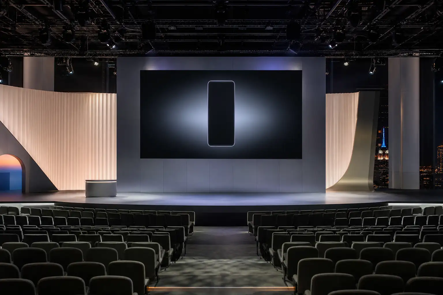 Pixel 11发布会定档8月12日：起步存储或翻倍，AI手机故事该兑现了
